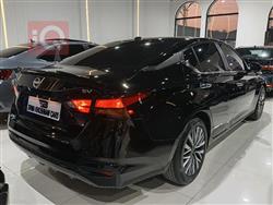 نیسان ئەلتیما